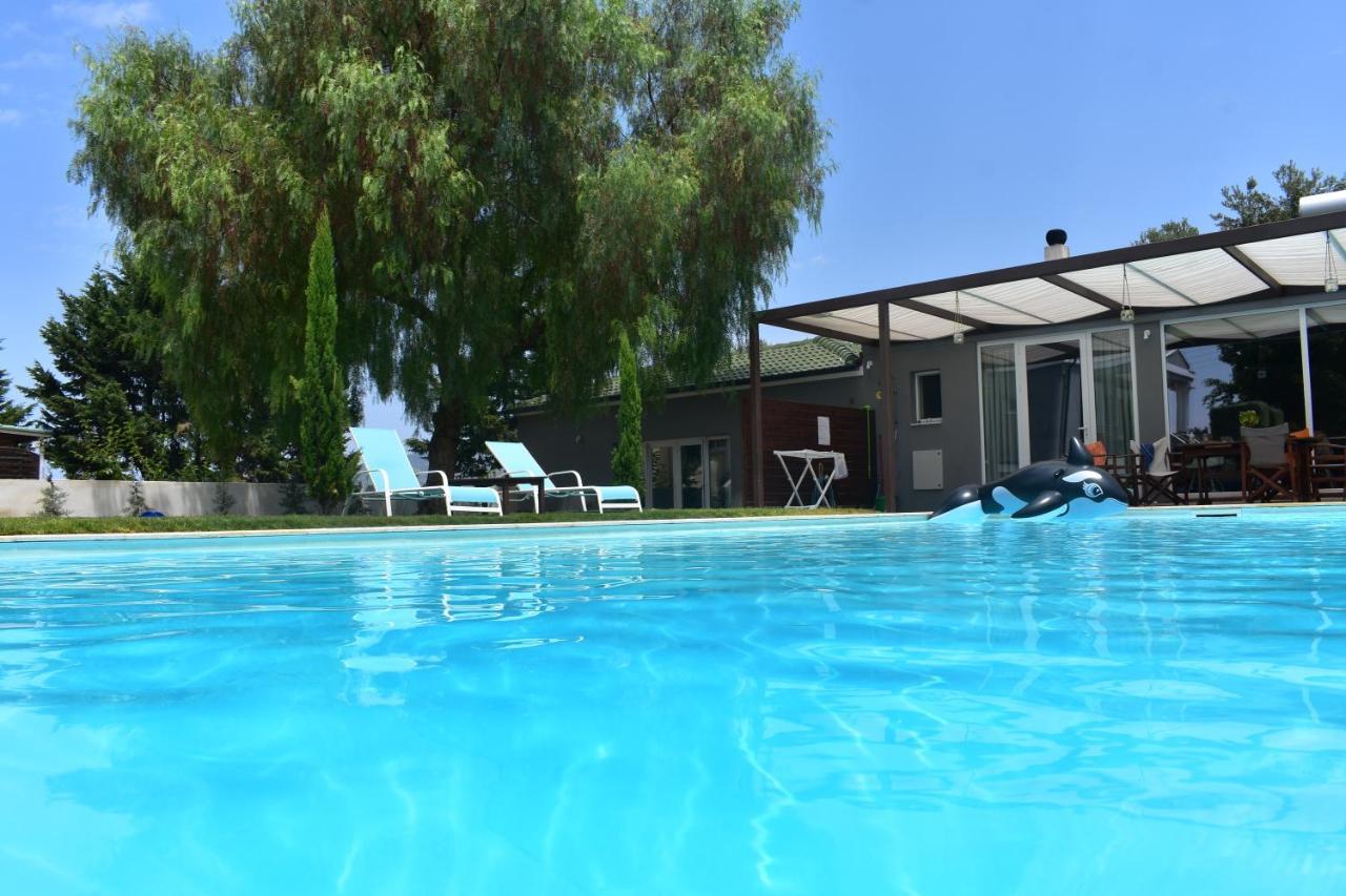 Pool Guesthouse Corinth ภายนอก รูปภาพ